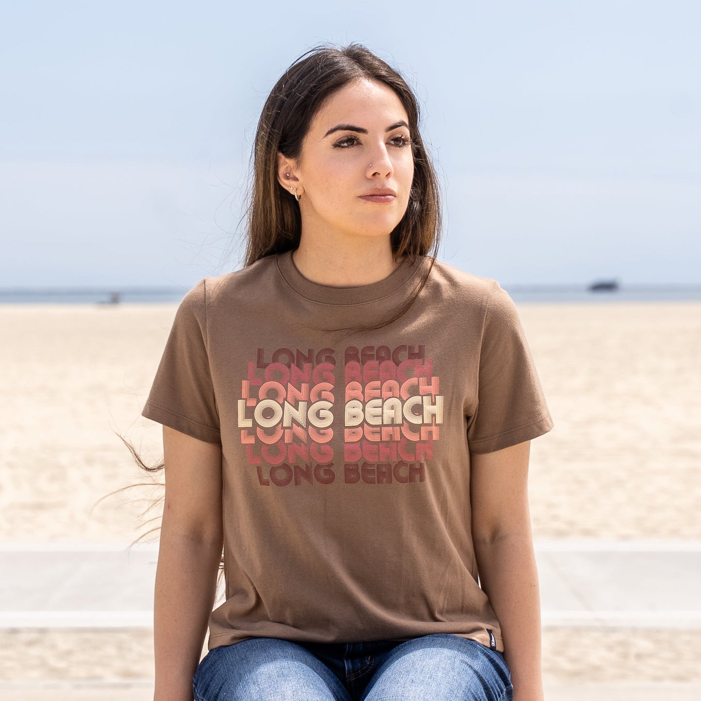 Retro Long Beach Women's Vintage Brown Boxy T-Shirt